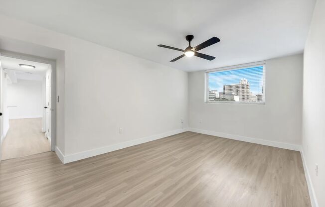 2 beds, 2 baths, 1,032 sqft, $1,625, Unit 407 (Renovated)