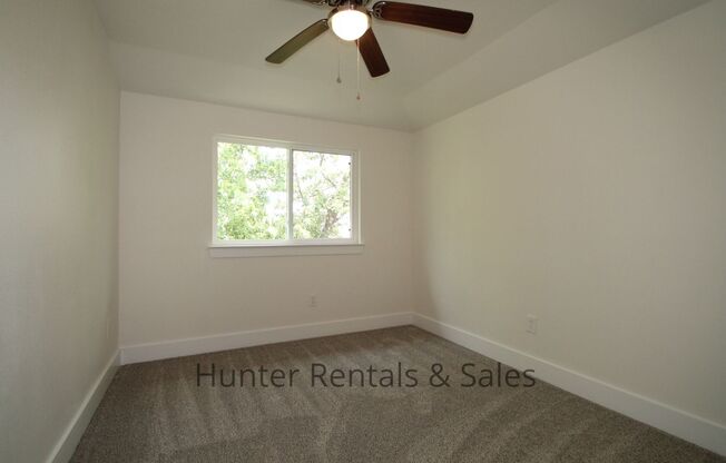 3 beds, 2.5 baths, $1,750