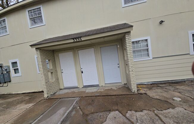 3335 Tuam St **HALF OFF SECOND MONTH'S RENT** ACCEPTING SEC 8/HOUSING**