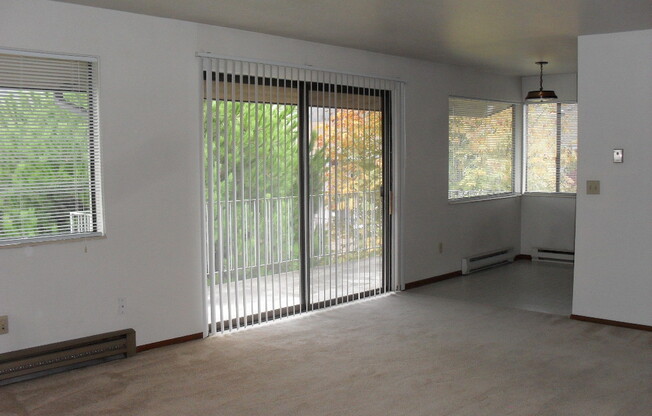2 beds, 1 bath, 800 sqft, $1,825, Unit 306