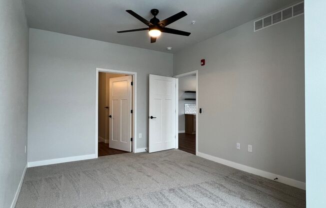 2 beds, 2 baths, 1,279 sqft, $2,850, Unit WR 305-310