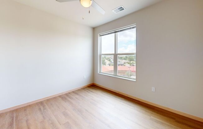 1 bed, 1 bath, 756 sqft, $1,715, Unit #501