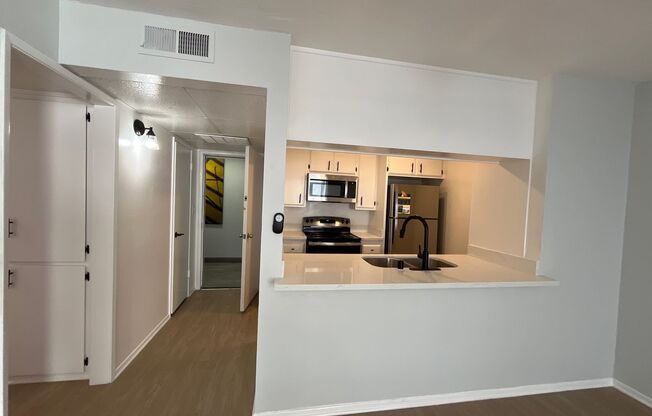 1 bed, 1 bath, 600 sqft, $1,525, Unit 206