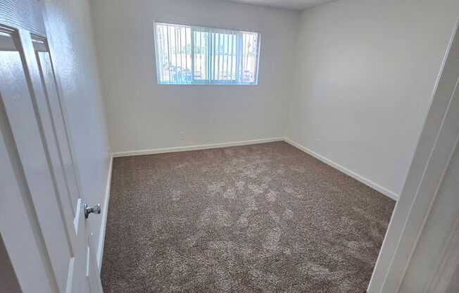 1 bed, 1 bath, 500 sqft, $1,825, Unit 55-42