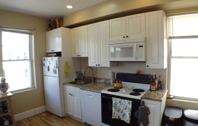 846 DORCHESTER AVE