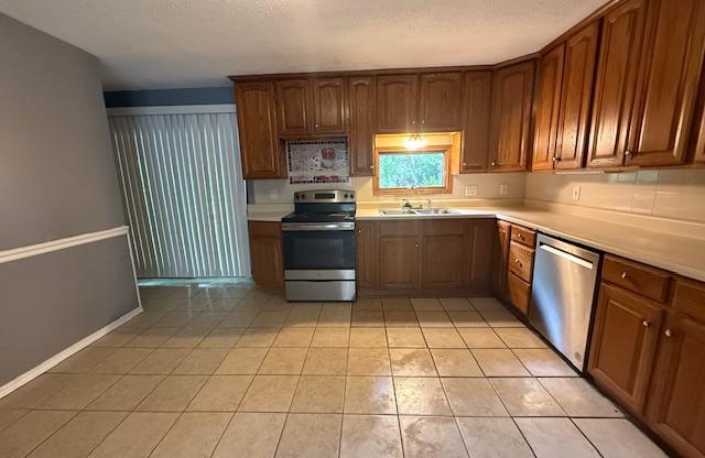 431 SCENIC DR