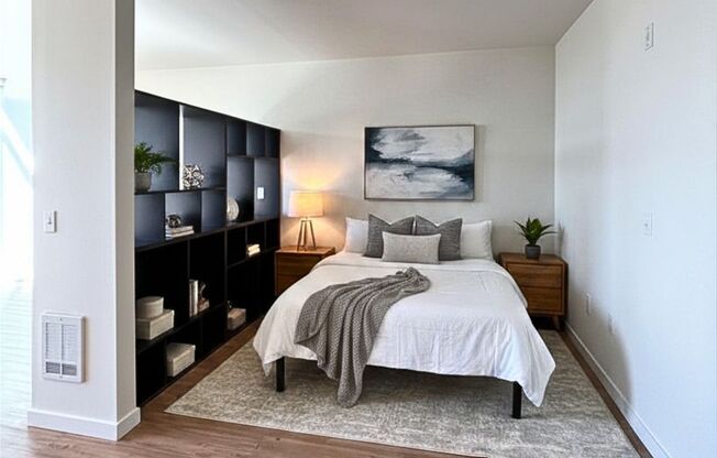 1 bed, 1 bath, 470 sqft, $1,695, Unit 702