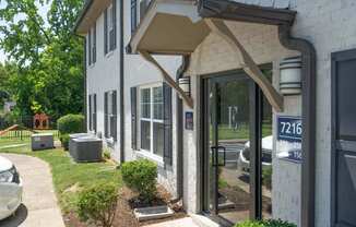 a view of the front of the building at Enclave at Breckenridge Apartments, Louisville, 40220