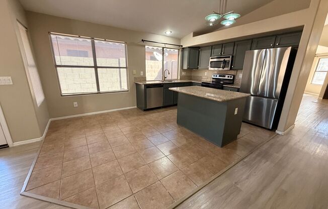 Beautiful 3 Bed / 2 Bath Surprise Home with *NO Carpet*