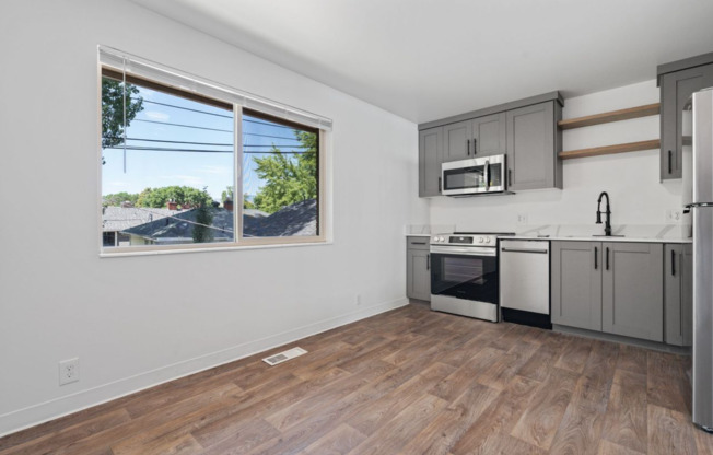 Green Street Apartments