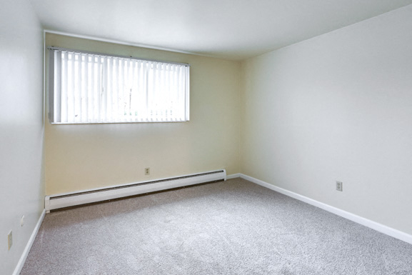 Sheridan Drive - One-bedroom, One-Bath Units - Two-bedroom, One-Bath Units â Tonawanda, New York  - Closet â Master â Extra Storage - Laundry Facilities â Electronic Thermostat - Air Conditioner - Ask