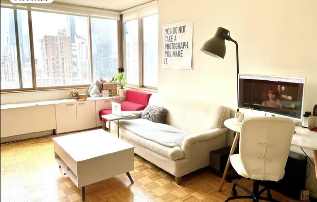 1 bed, 1 bath, 625 sqft, $4,700, Unit 24D