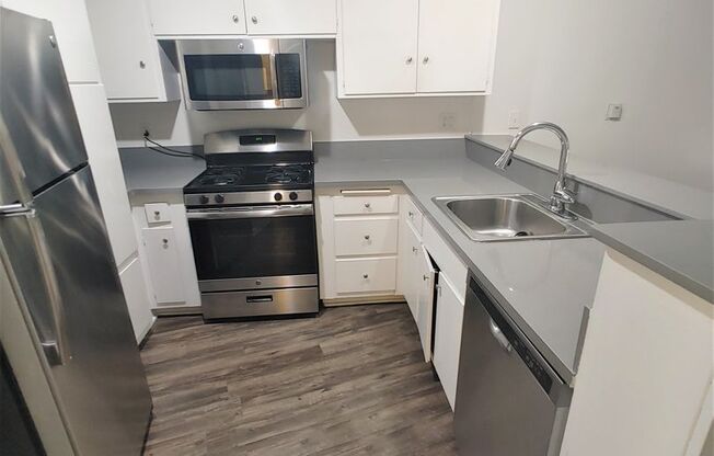 3311 ROWENA AVE.
