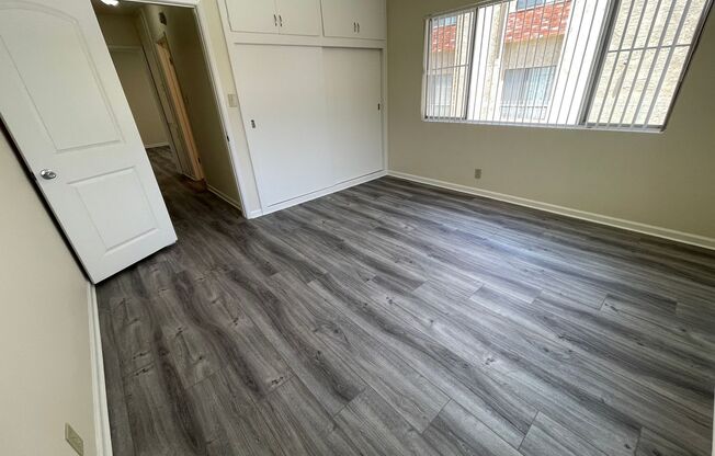 2 beds, 1 bath, 888 sqft, $2,250, Unit 223