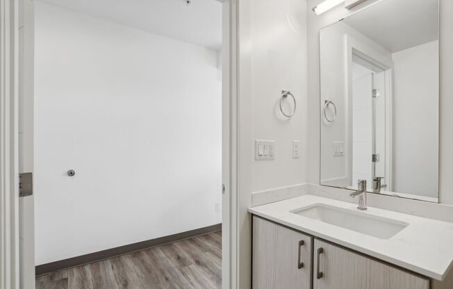 Studio, 1 bath, 251 sqft, $1,411, Unit Unit 410