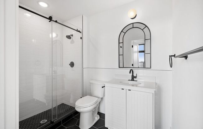 2 beds, 2 baths, 933 sqft, $2,095, Unit 405