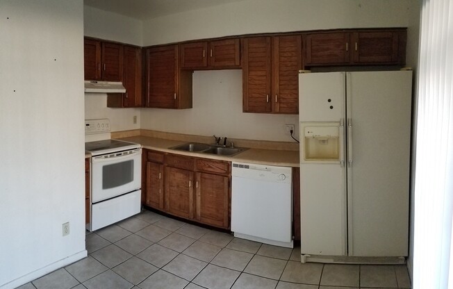 AVAILABLE NEAR DOWNTOWN TEMPE!