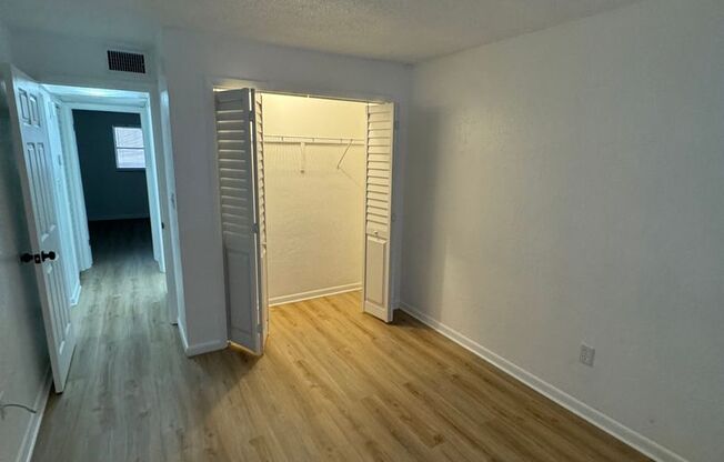 2 beds, 1 bath, $1,495