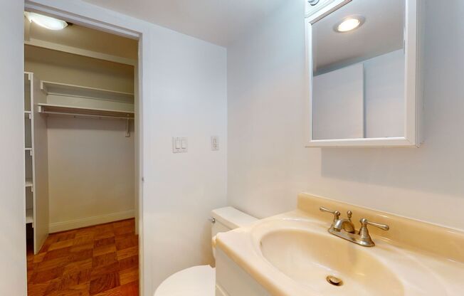 Studio, 1 bath, $1,400