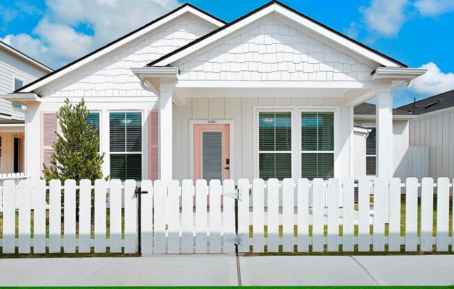 2 beds, 1 bath, 868 sqft, $1,950, Unit 4305