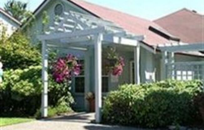 2 beds, 2 baths, 949 sqft, $1,995, Unit K303