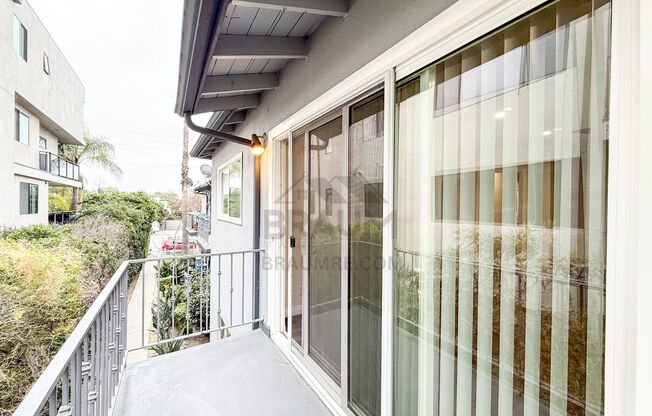 5917 LAUREL CANYON BOULEVARD