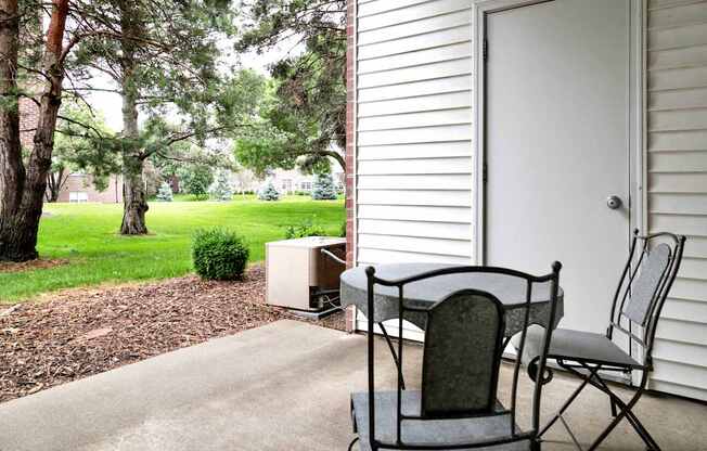 Outdoor Porch And Patio at Tranquility Pointe, Omaha, NE, 68164