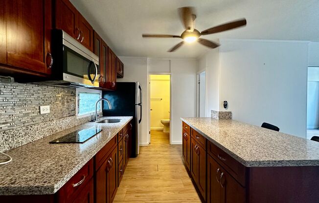 Available NOW - Ideally Located 1 Bedroom, 1 Bath, with 1 Assigned Parking Stall in Makiki