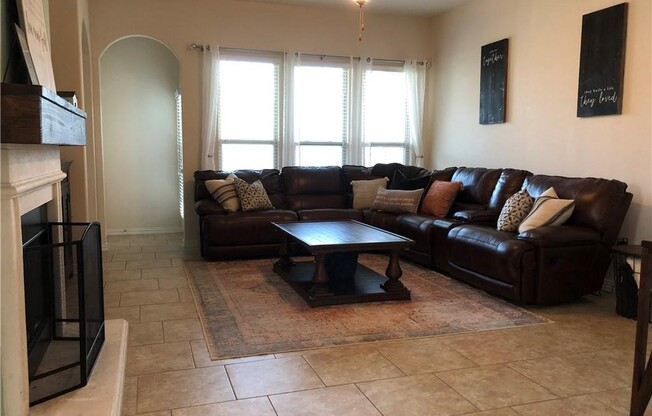 1028 Arvada DR