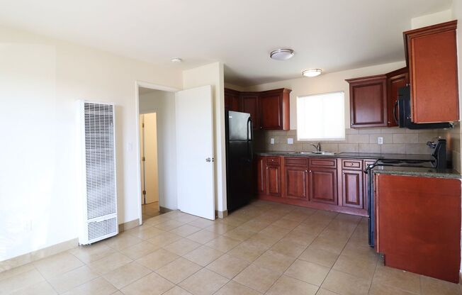 1 bed, 1 bath, $1,800, Unit 3