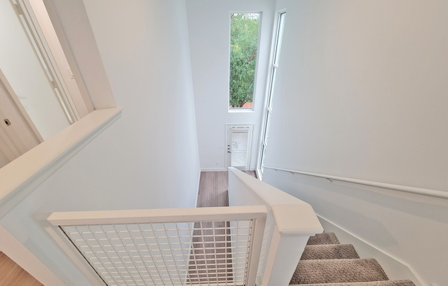 2 beds, 2.5 baths, 1,416 sqft, $3,550