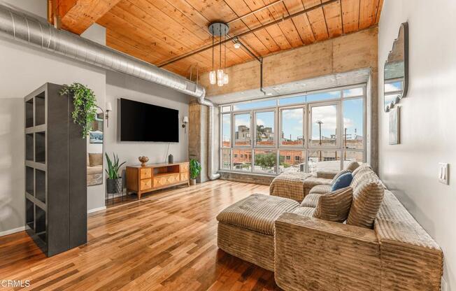 1 bed, 1 bath, 1,110 sqft, $3,700, Unit 426