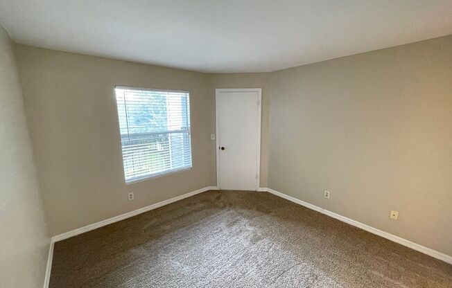 1 bed, 1 bath, $1,195