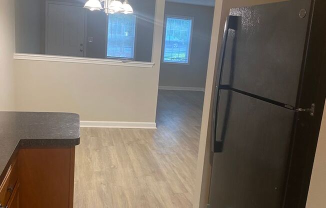 2 beds, 1.5 baths, 1,140 sqft, $1,450, Unit 104