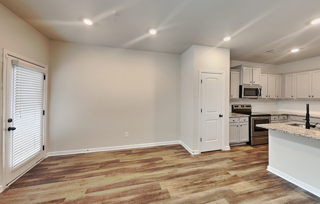 2891 BAYROSE CIR