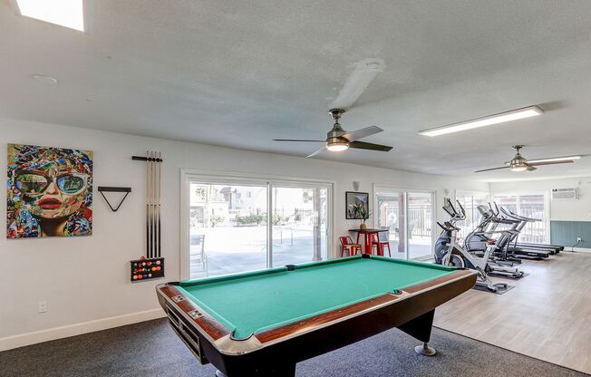 2 beds, 2 baths, 900 sqft, $2,568, Unit Unit 12H
