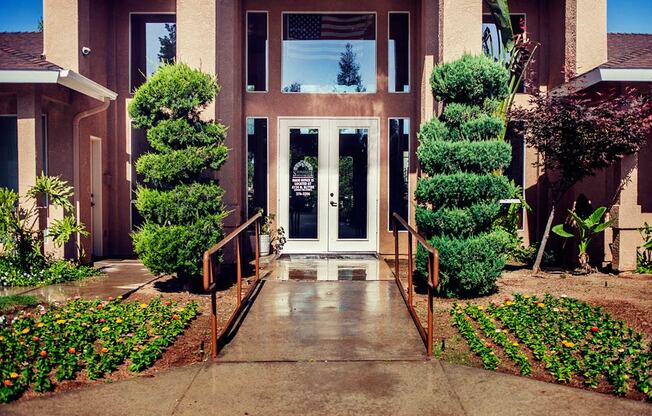 Welcome to Stonegate II Apartments