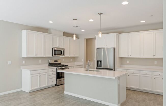 Beautiful Cadence 3 bedroom, 2.5 Baths, 2 car garage Townhome