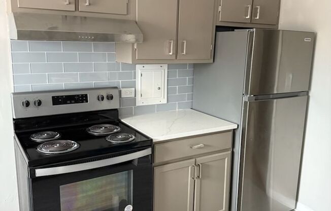 2420 30 W 183 ST 