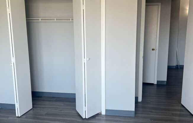 2 beds, 1 bath, 675 sqft, $1,400, Unit 223