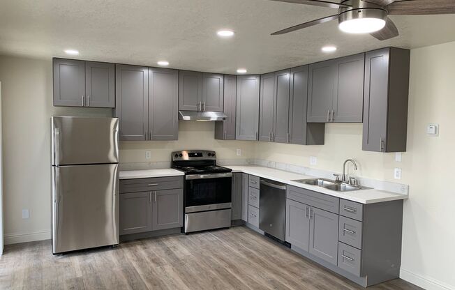 Yosemite Avenue Apartments