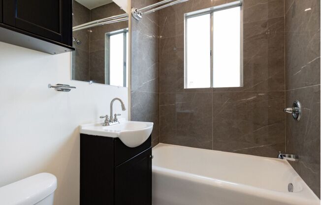 1 bed, 1 bath, 550 sqft, $1,550, Unit 307