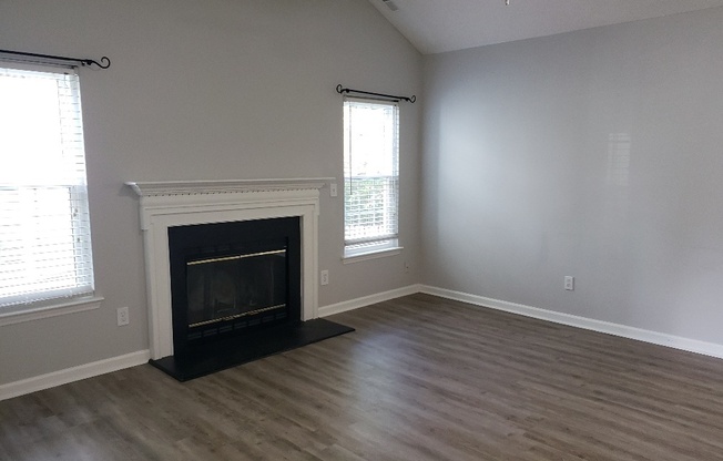 Beautiful 3BD/2BA ranch home with garage in pool community in Holly Springs!