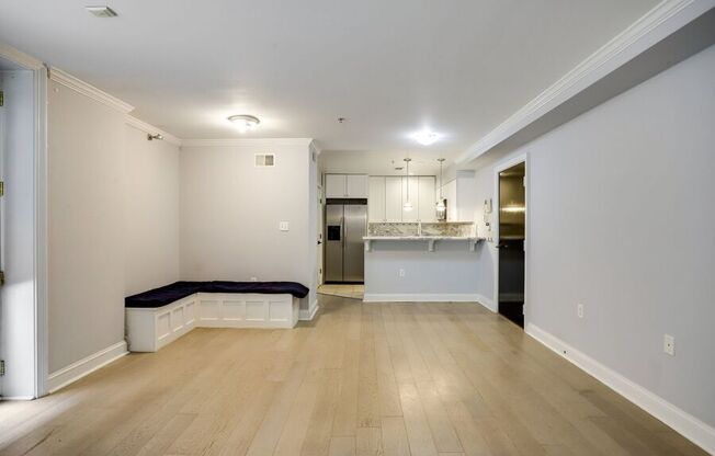 1323 Clifton Street, NW #12