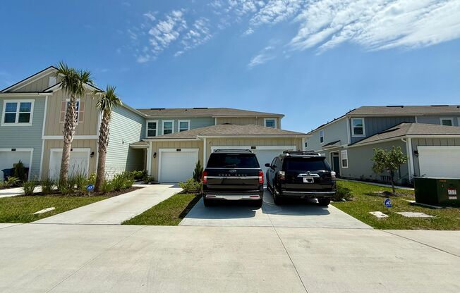 Lake-front, 3-Bed 2.5-Bath and 2 Car Garage St. Johns County Smart Townhome in Bridgewater!