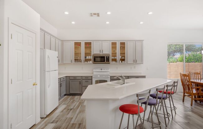 3 beds, 2 baths, $2,350