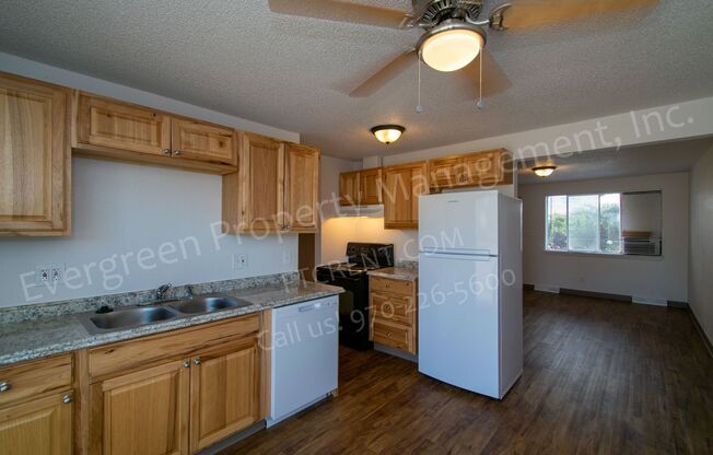 2 beds, 1 bath, 644 sqft, $1,495