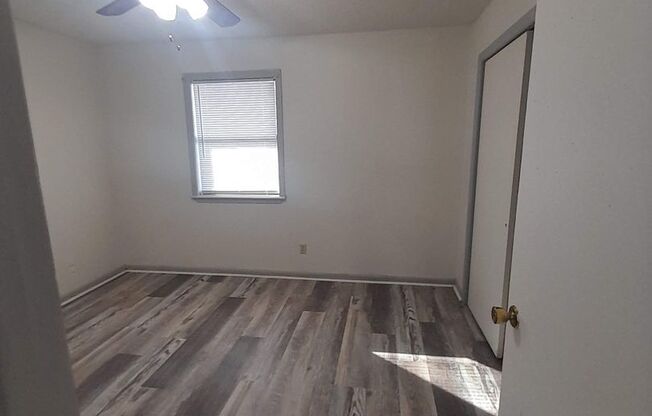 1 bed, 1 bath, $649