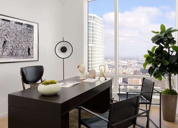 3 beds, 2.5 baths, 1,626 sqft, $5,700, Unit 2910
