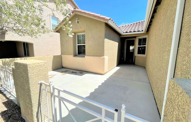 Enjoy mini park in your backyard! Single-story home in Aliante community